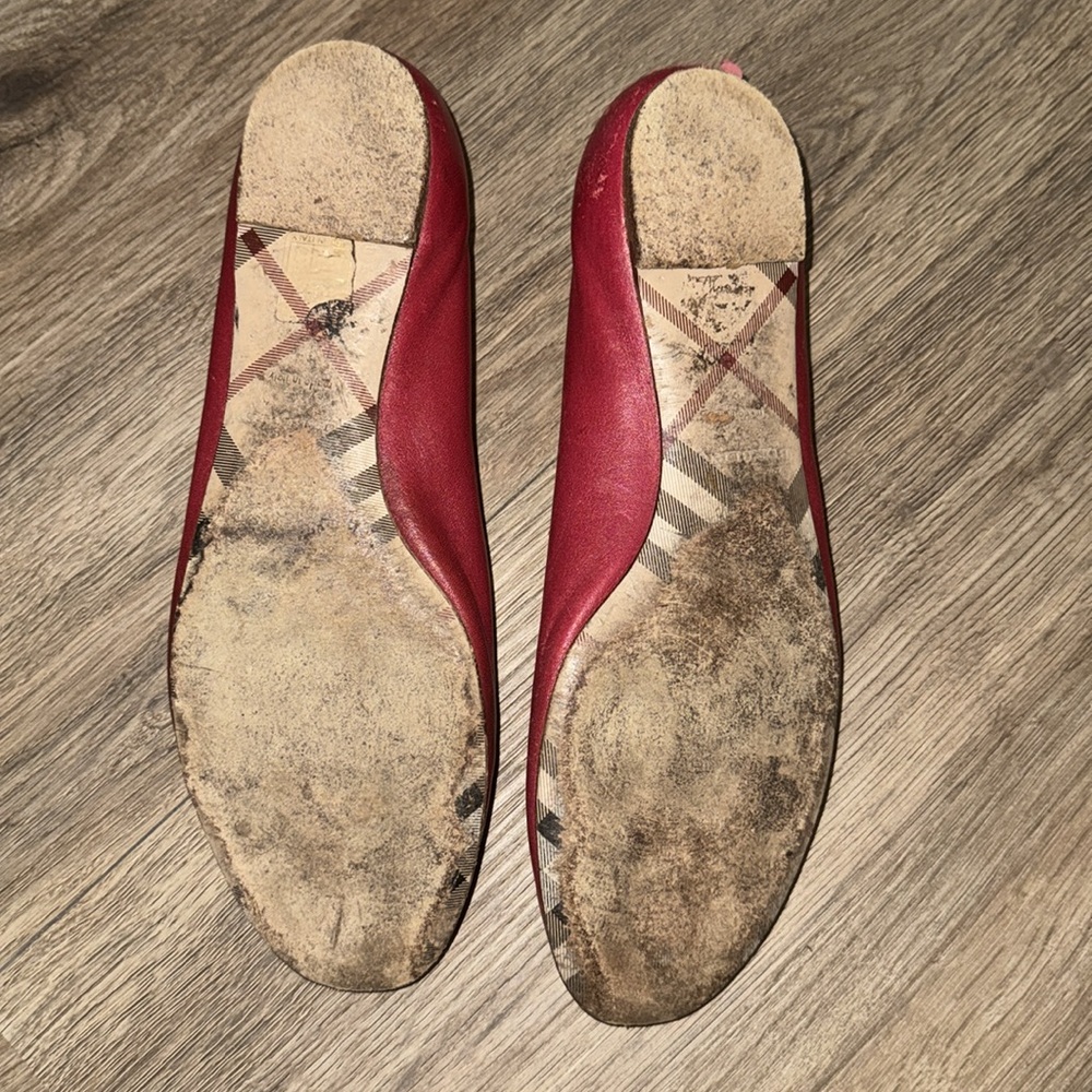 Burberry Red Leather Bow Charm Red Ballet Shoe Women Flats size-8 - Picture 5 of 8